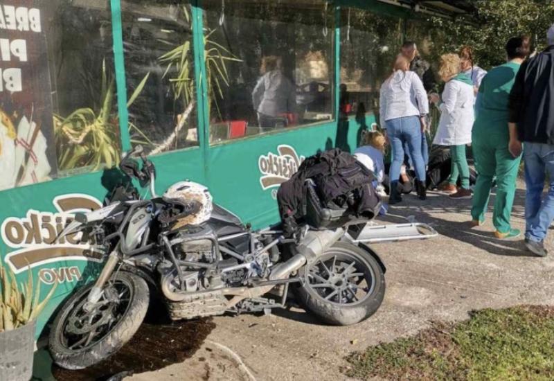 U prometnoj kod Ljubinja, teško ozlijeđen motociklist iz Trebinja